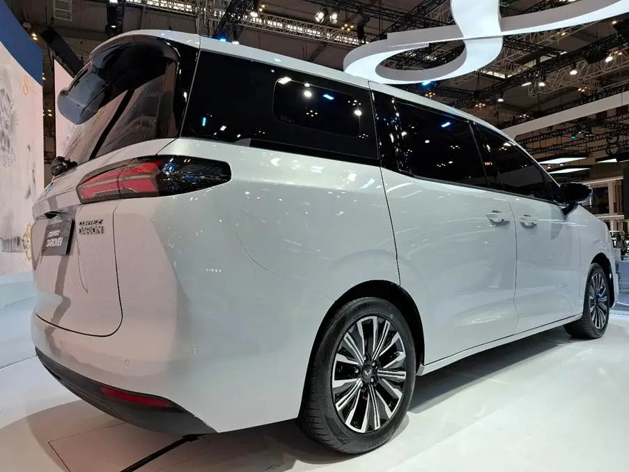 ban mobil Cortez Darion PHEV
