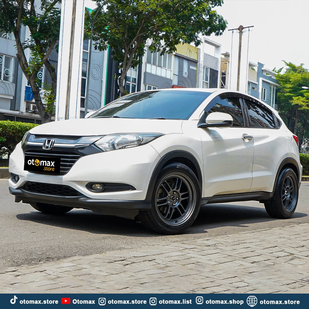 Velg Mobil Honda HRV Enkei RPF1 Ring 18 Upgrade Wajib untuk Tampilan Sporty