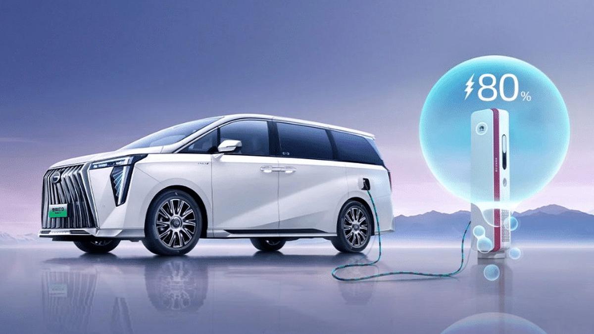 Ban Mobil GAC E9 PHEV