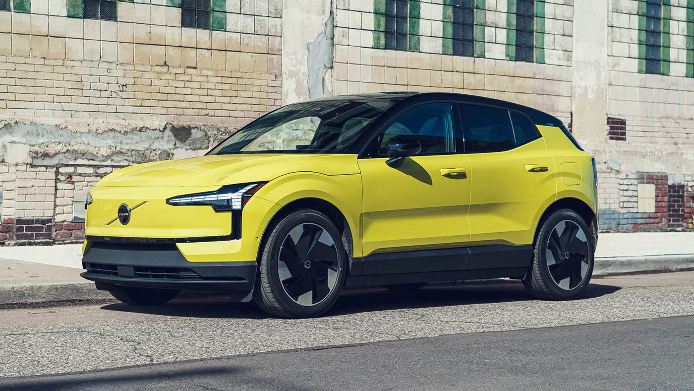 ban Pirelli OEM, Goodyear Efficient Grip, ban mobil listrik, Volvo Ex30, ban premium SUV