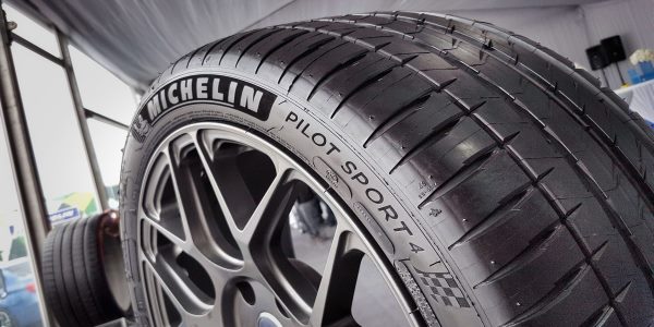 5 Keunggulan Michelin Pilot Sport 4 ZP RFT 205/40 R18 – Ban Run Flat Premium untuk Mini Cooper