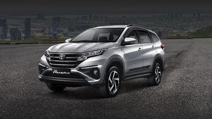 Kenali 3 Merek Ban yang Cocok untuk Toyota Rush Harian dan Touring