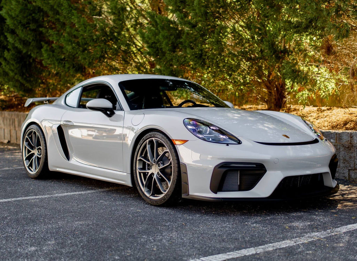 Pilihan Ban Terbaik untuk Porsche Cayman: Grip, Handling, dan Kenyamanan