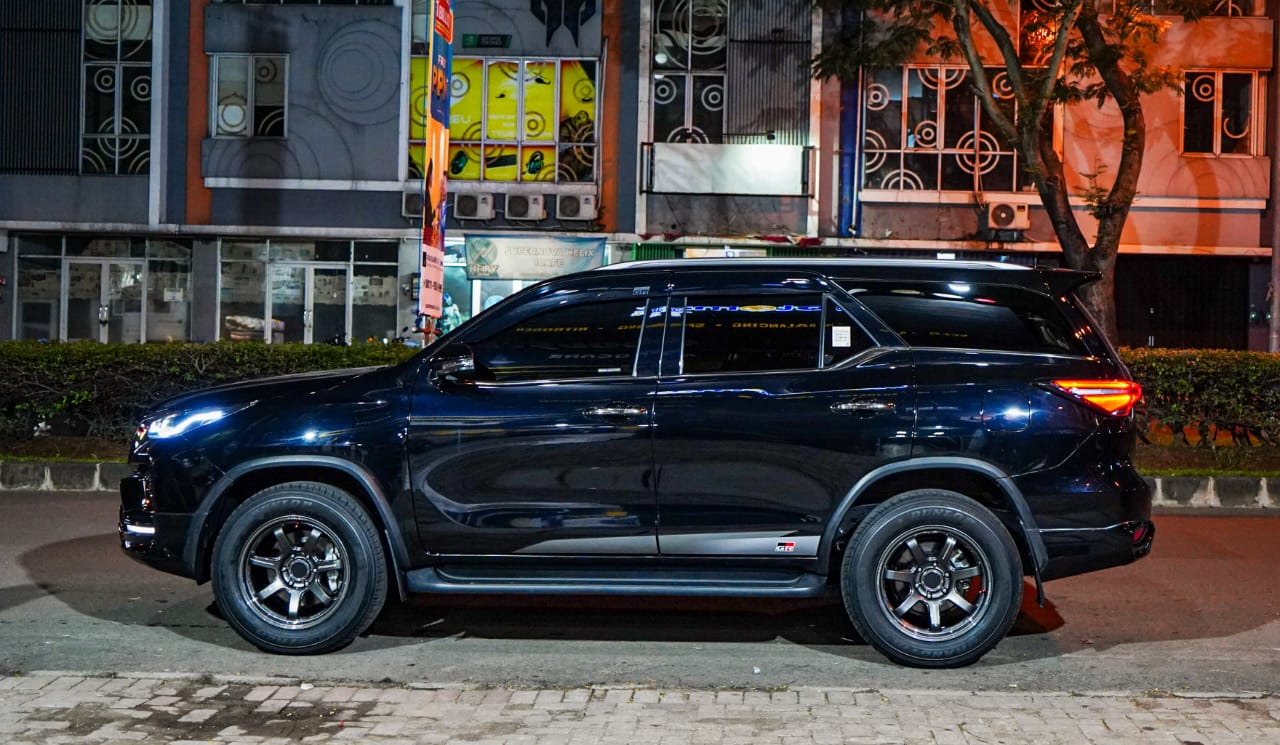 Inspirasi Velg Fortuner 2025 Gaya Off Road Hingga Elegan