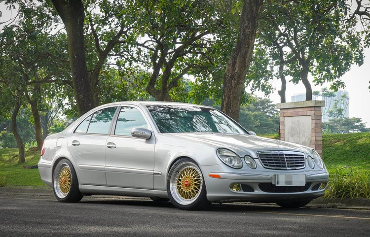 Mercedes-Benz E200 Makin Berkarakter dengan Velg BBS R18