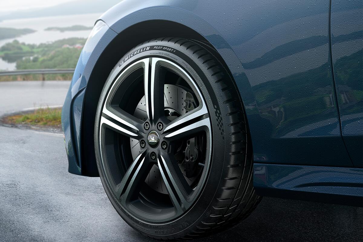 Michelin Pilot Sport 5 untuk Subaru BRZ: Cengkeraman Maksimal, Kontrol Presisi