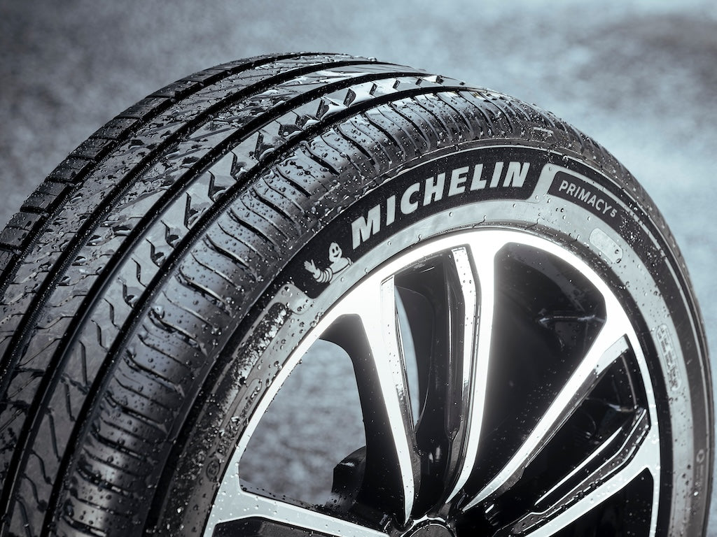 Keunggulan Ban Michelin Primacy 5 265/60 R18 110H untuk Perjalanan Harian dan Jarak Jauh
