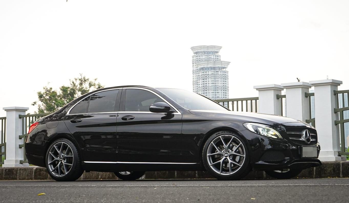Kombinasi Mercedes-Benz C200 Dan Velg BBS Ring 19 Performa Maksimal