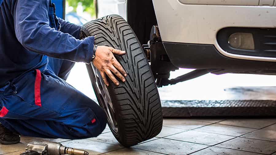 Cara Melepas Roda Mobil dengan Mudah dan Aman