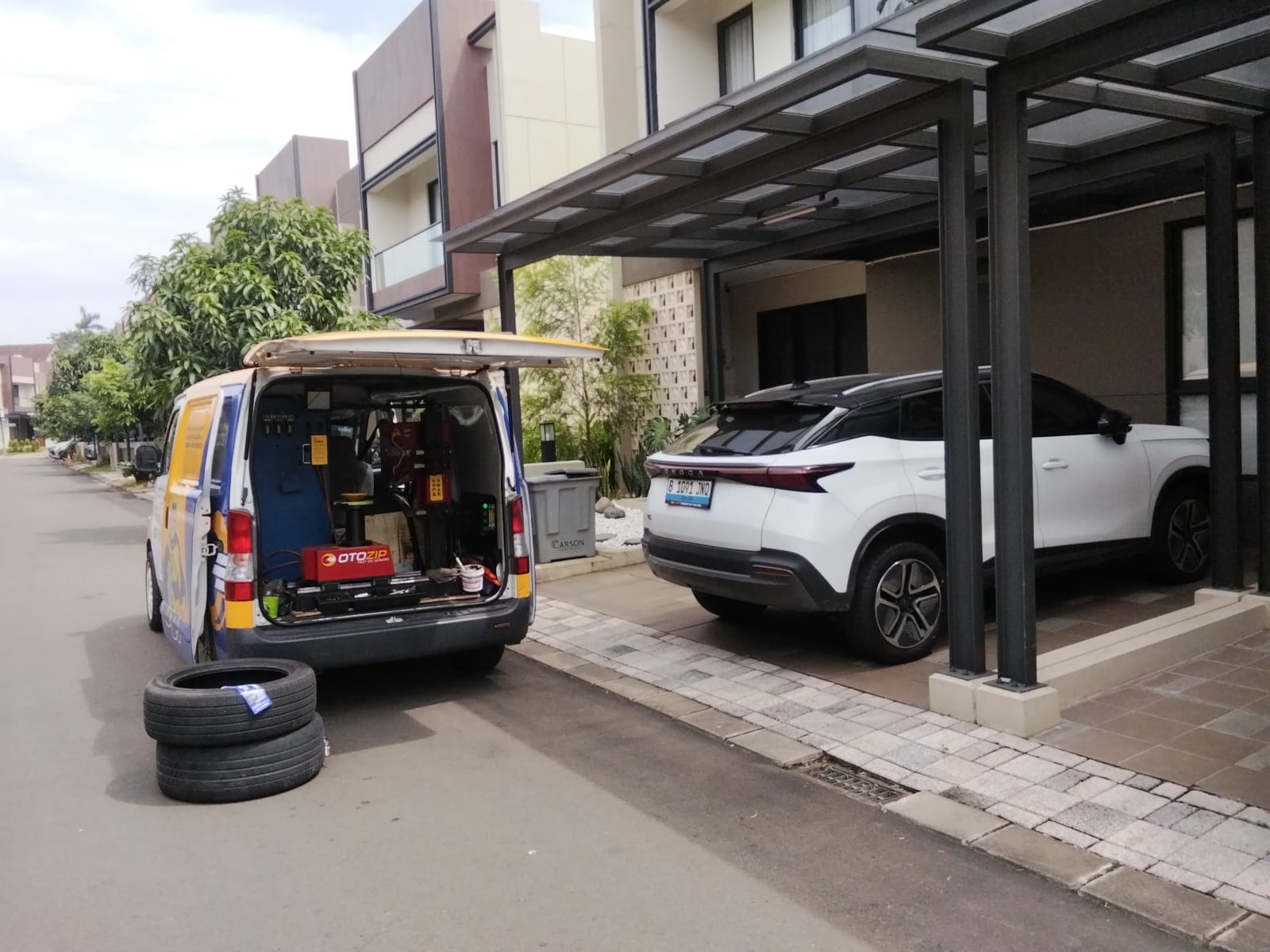 Lagi Trending! Tambal Ban Mobil 24 Jam Panggilan di Kemang Jaksel