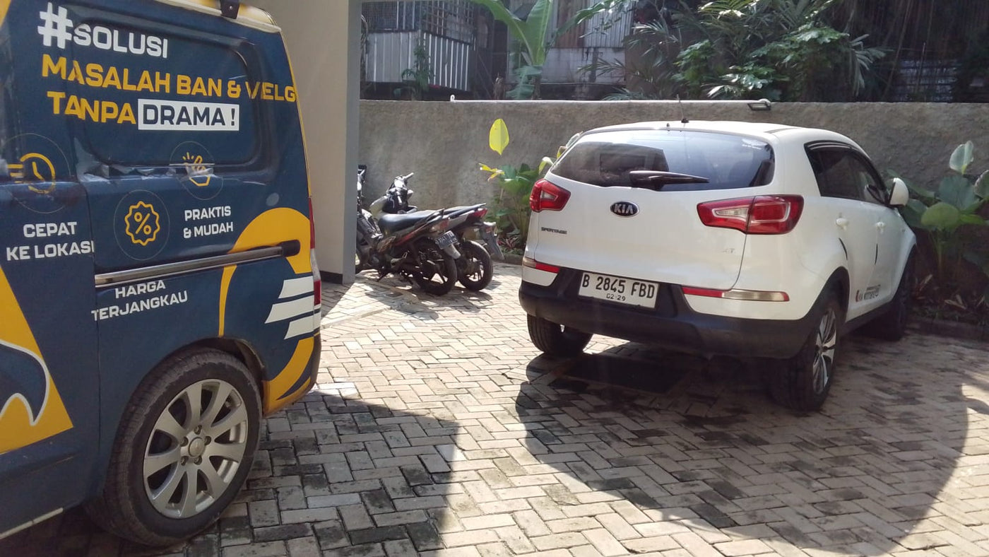 Ban Pecah Saat Hujan di Cipinang? Tambal Ban 24 Jam Solusinya