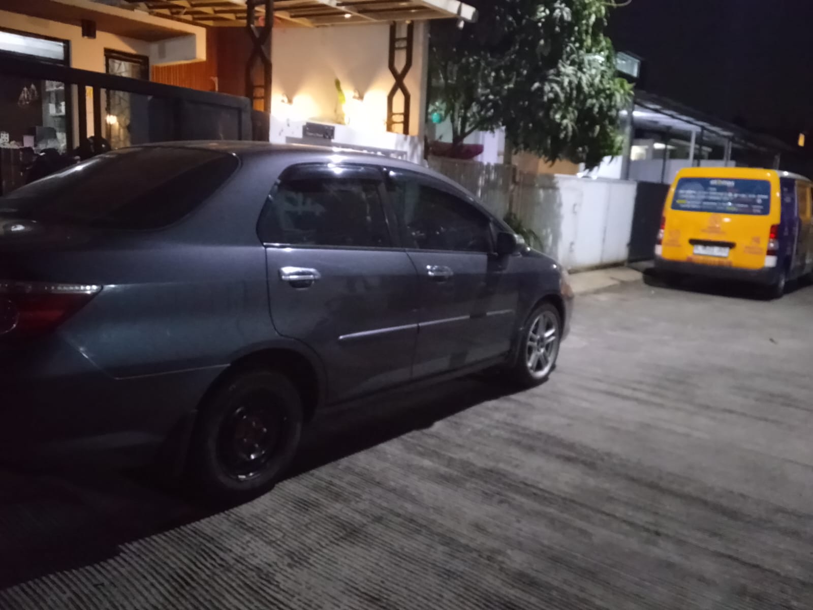 Warga Andir Tak Perlu Khawatir Lagi Ada Tambal Ban Panggilan 24 Jam!
