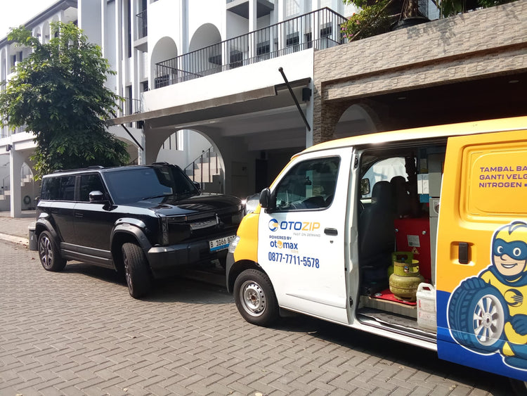 Ramai di Cisaranten! Warga Andalkan Tambal Ban Panggilan 24 Jam Aman