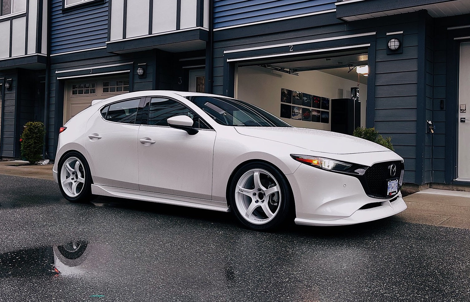 Ban Mobil Michelin untuk Mazda 3 Hatchback: Kenyamanan & Performa Maksimal