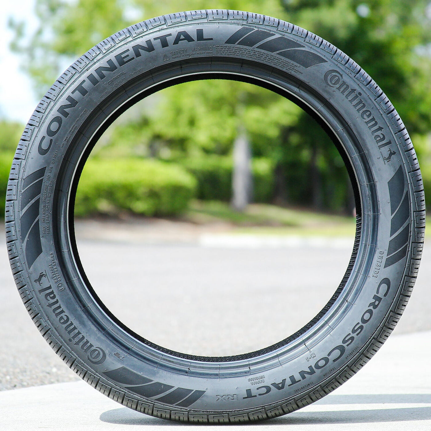 Mengapa Continental CrossContact RX 235/60 R18 103H Menjadi Ban OEM Kia Carnival?