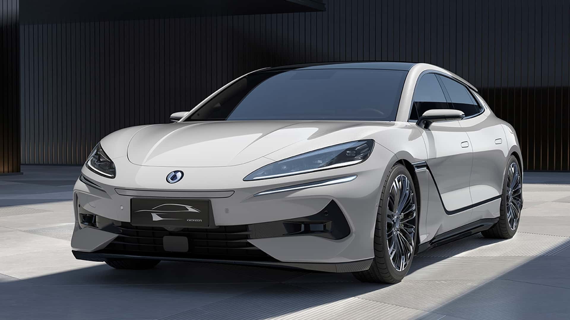 Ban mobil denza z9 gt