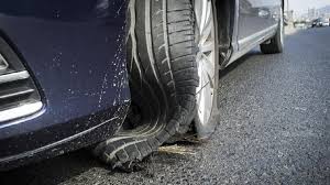 ban mobil ancur