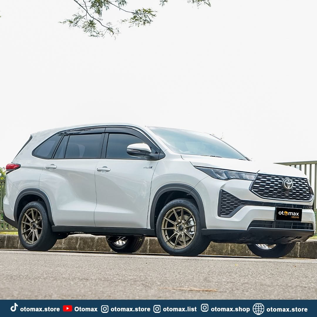 Velg Mobil Enkei Ring 18 untuk Toyota Innova Zenix, Pilihan Terbaik!