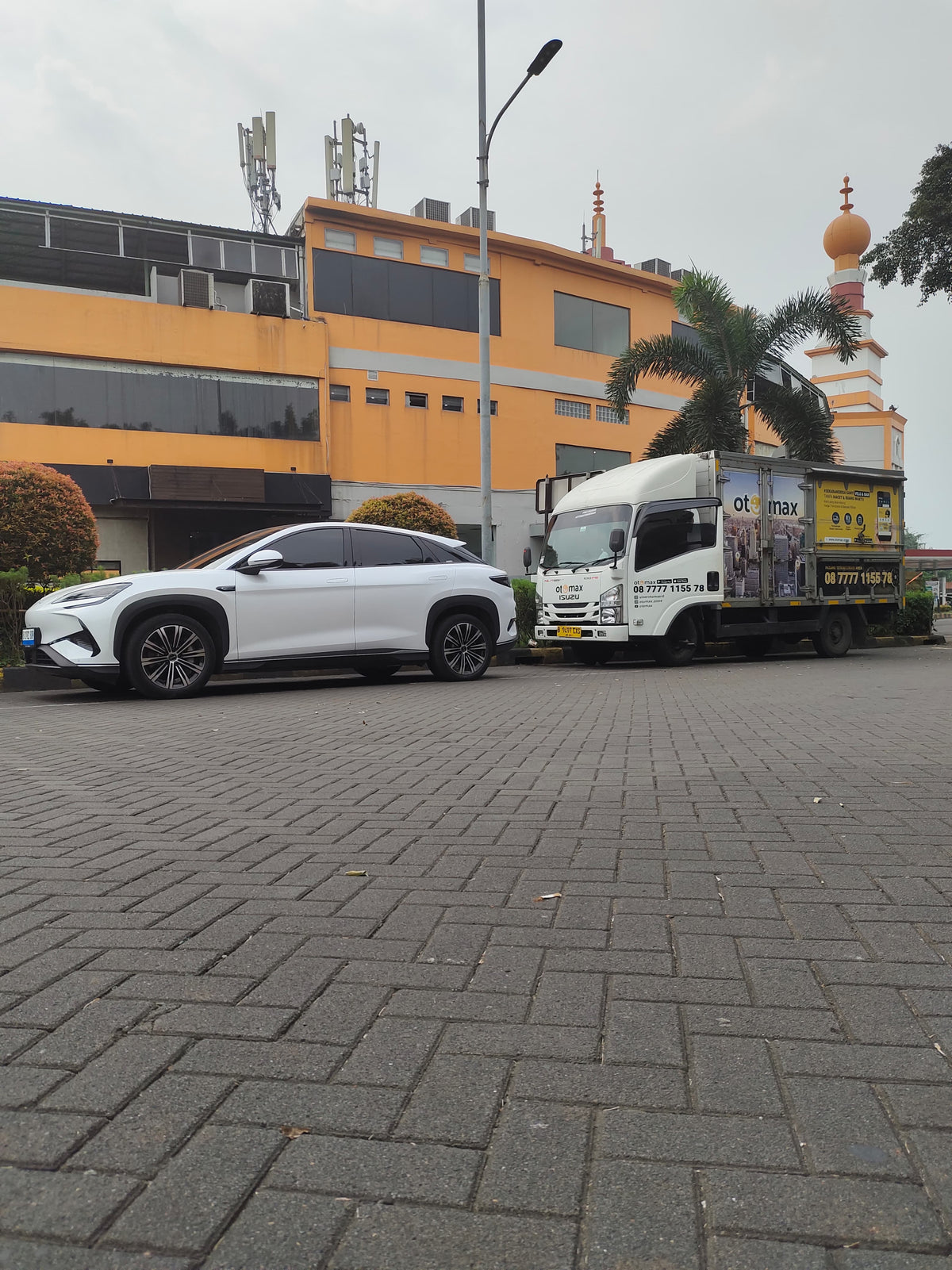 layanan tambal ban mobil 