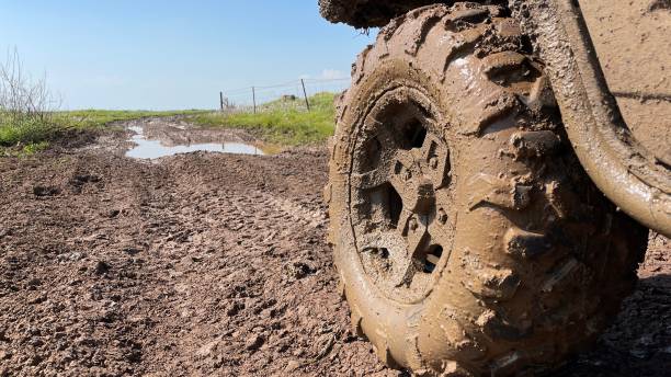 Top 5 Ban M/T(Mud-Terrain) Tangguh untuk Petualangan Off-Road