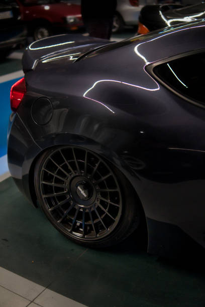 10 Velg Mobil Model Terbaru 2025