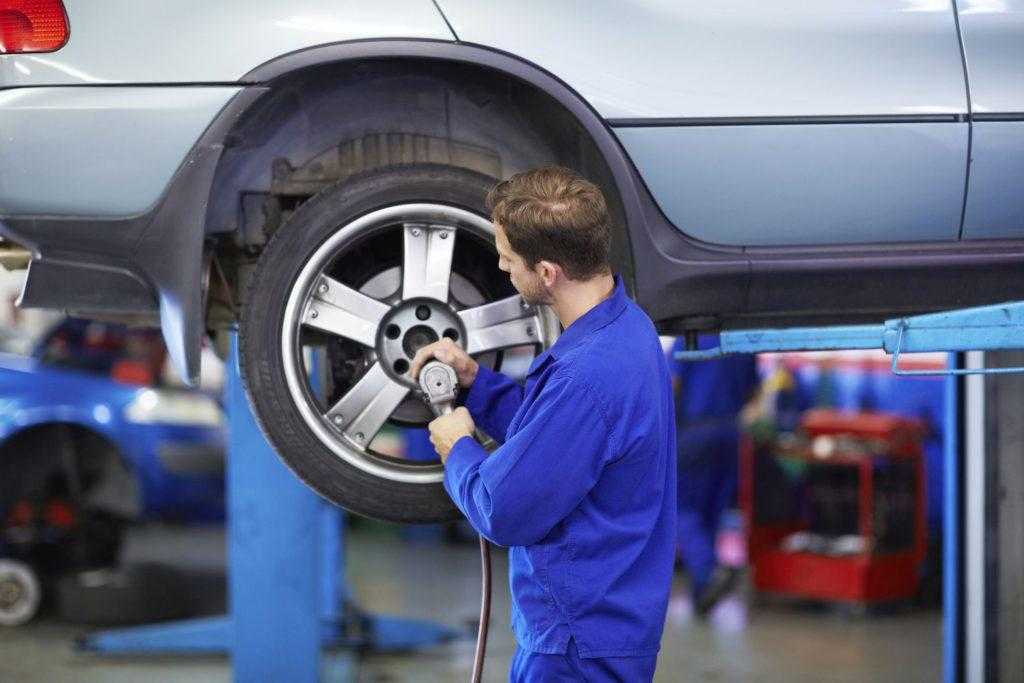 Tips Merawat Ban Mobil