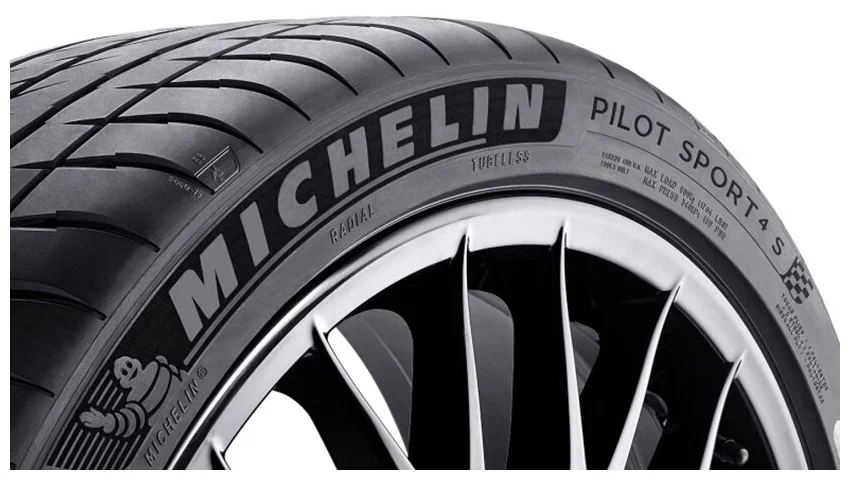 Michelin Pilot Sport 4S 295/30 R21 