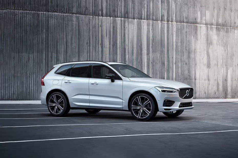 ban mobil senyap untuk Volvo XC60, Pirelli P Zero PZ4 Elect 235/55/R19 105V, ban premium SUV 2025,