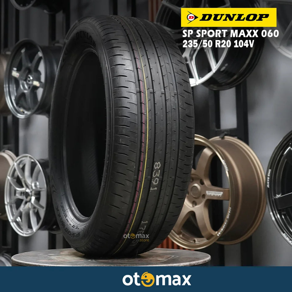 Ban Mobil Dunlop Sportmax 060 235/50 R20 104V