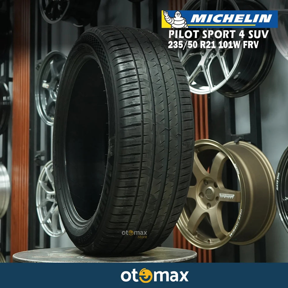 Ban Mobil Michelin Pilot Sport 4 SUV 235/50 R21 101W