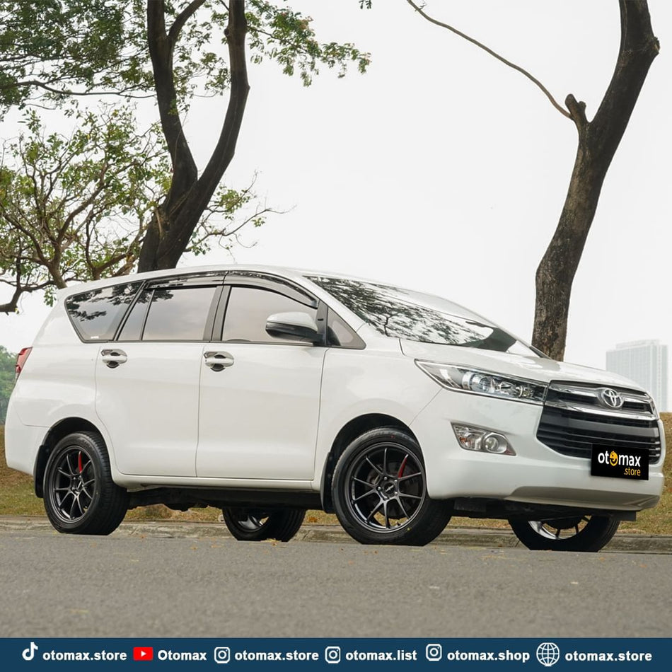 Tampil Beda dengan Velg Lenso 95 G untuk Toyota Innova