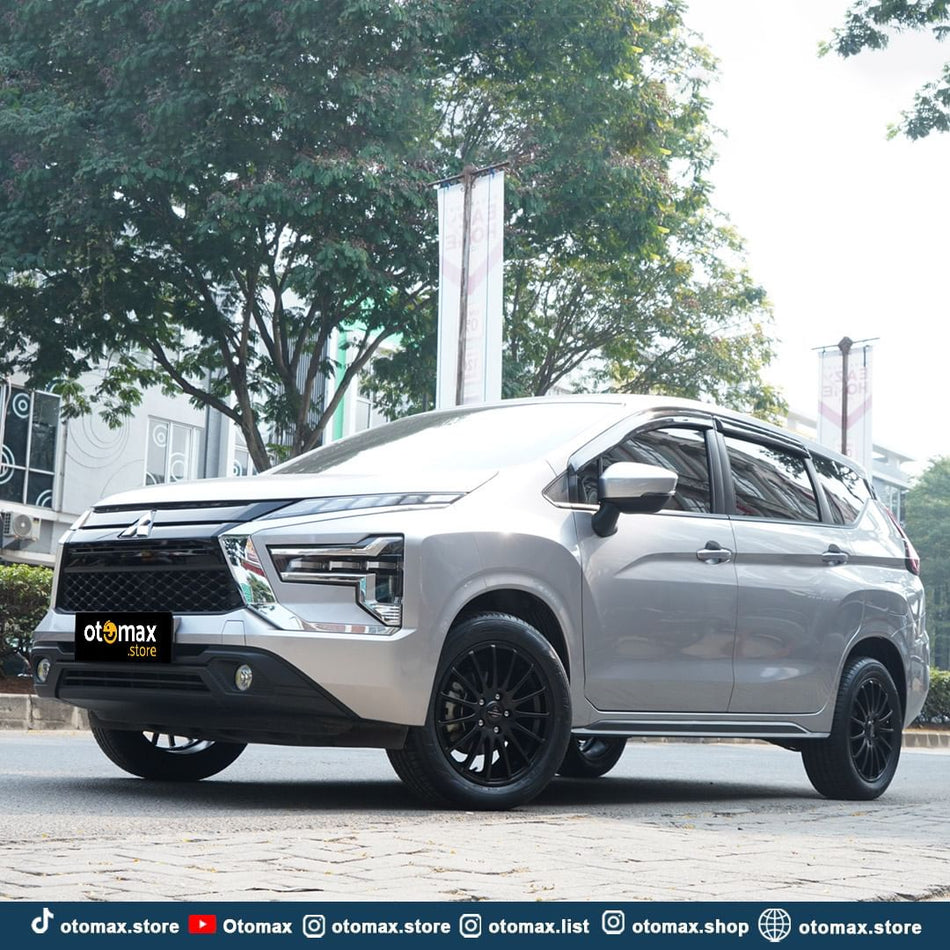 Modifikasi Mobil Mitsubishi Xpander dengan Velg Torsion Newton Matte Black 17 Inci