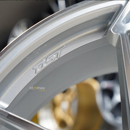 velg mobil Advanti