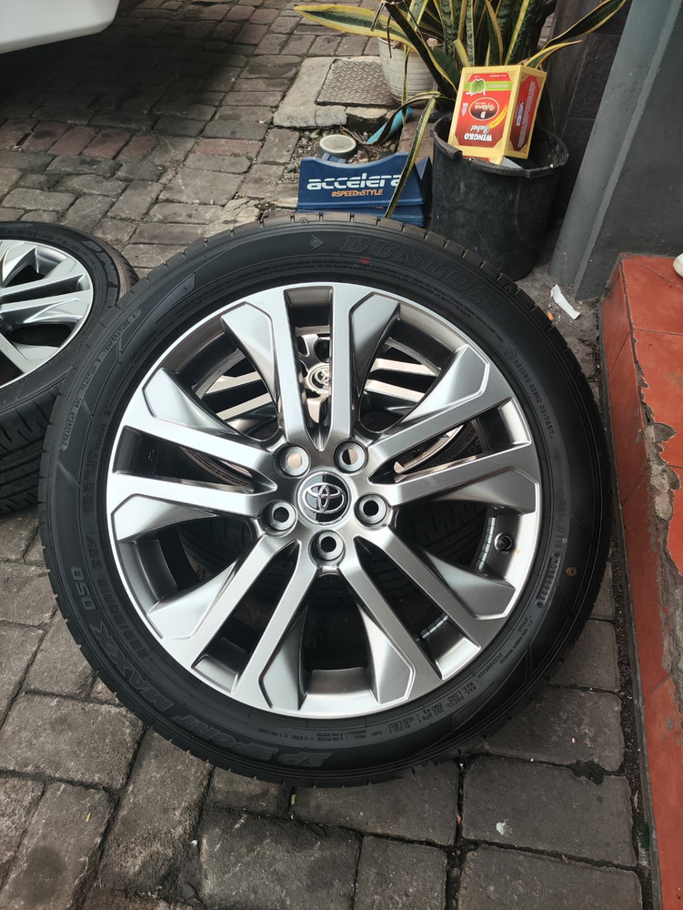 Velg Mobil Oem Toyota Innova Zenix Q Ring 18