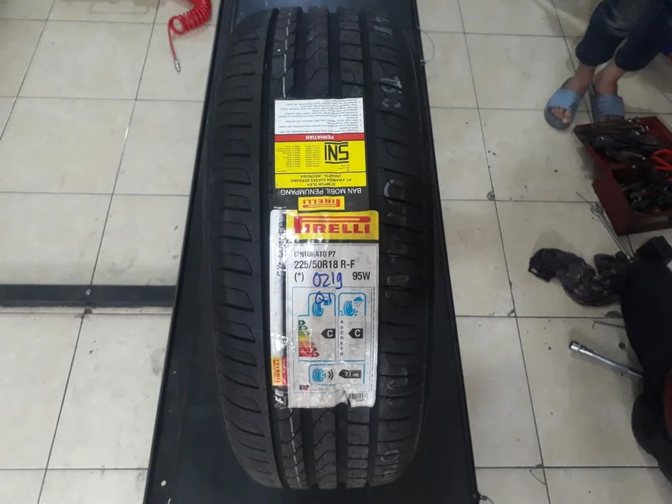 Ban Mobil Pirelli Cinturato P7 225/50 R18 95W RFT